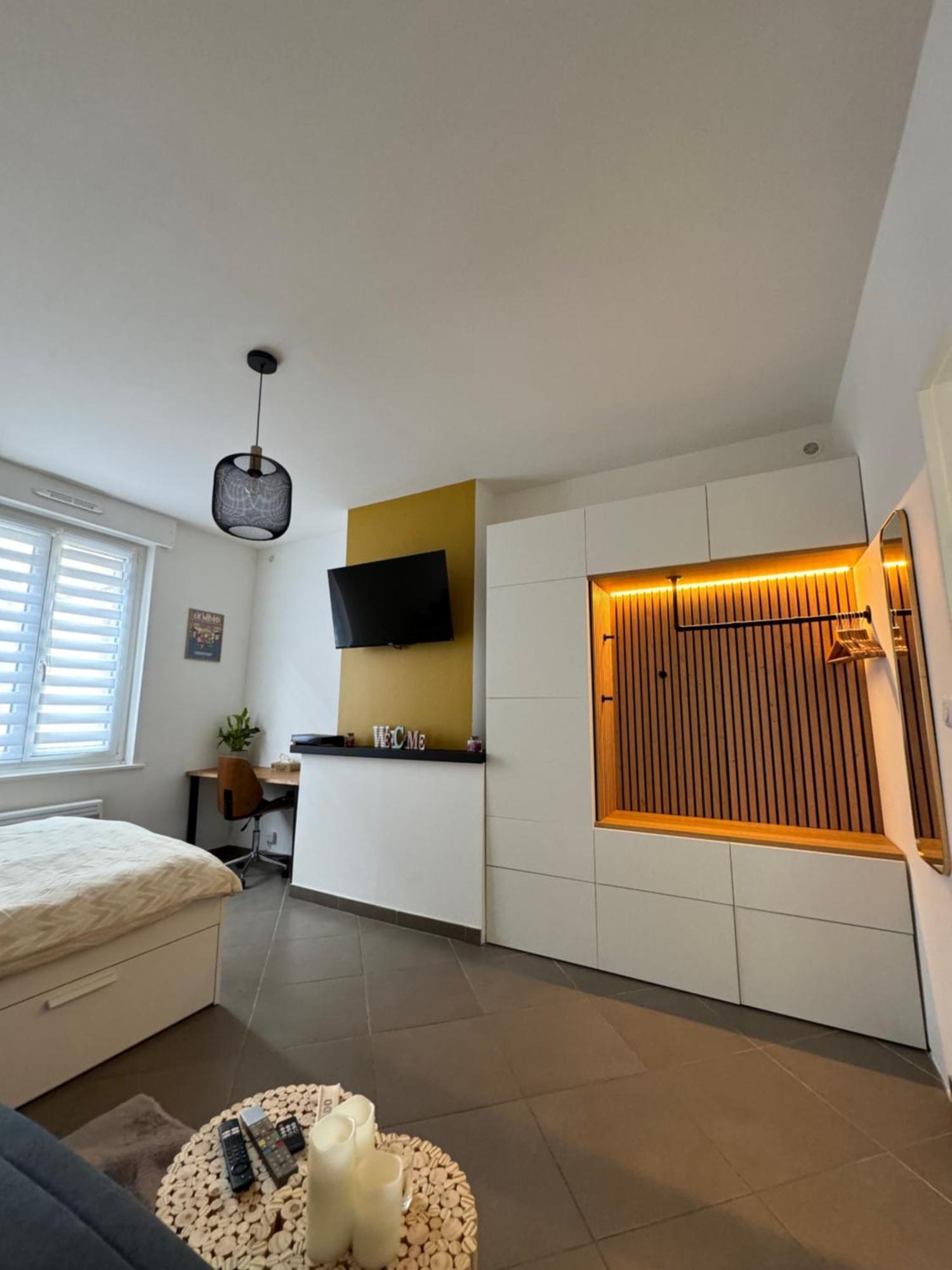 Votre Escapade Audomaroise Apartment Сент Омер Екстериор снимка