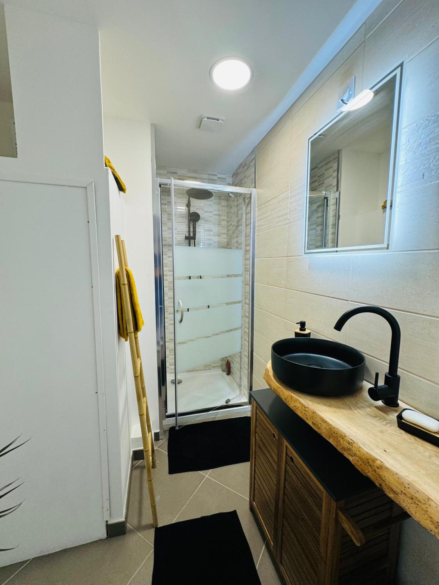 Votre Escapade Audomaroise Apartment Сент Омер Екстериор снимка